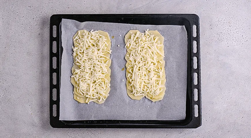 Картофельный сэндвич с вареной колбасой