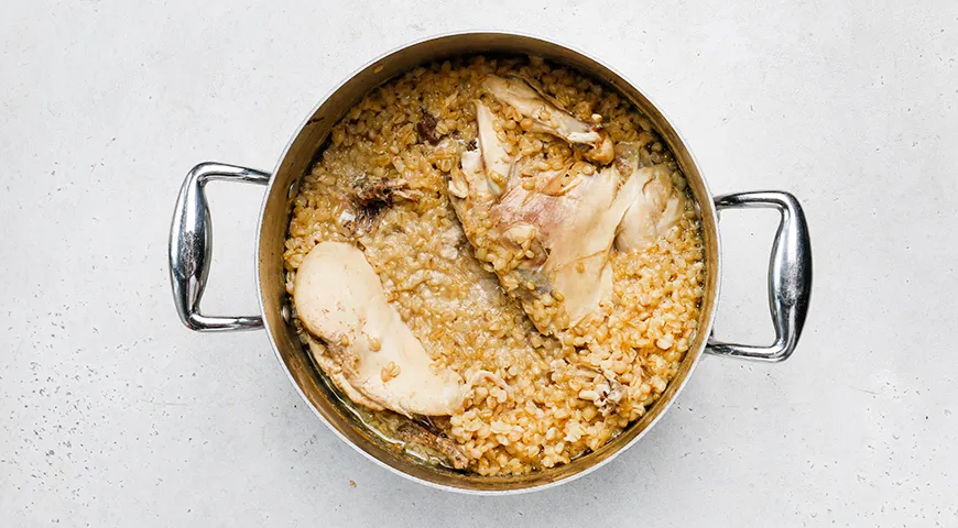 Ариса — армянская пшеничная каша с курицей