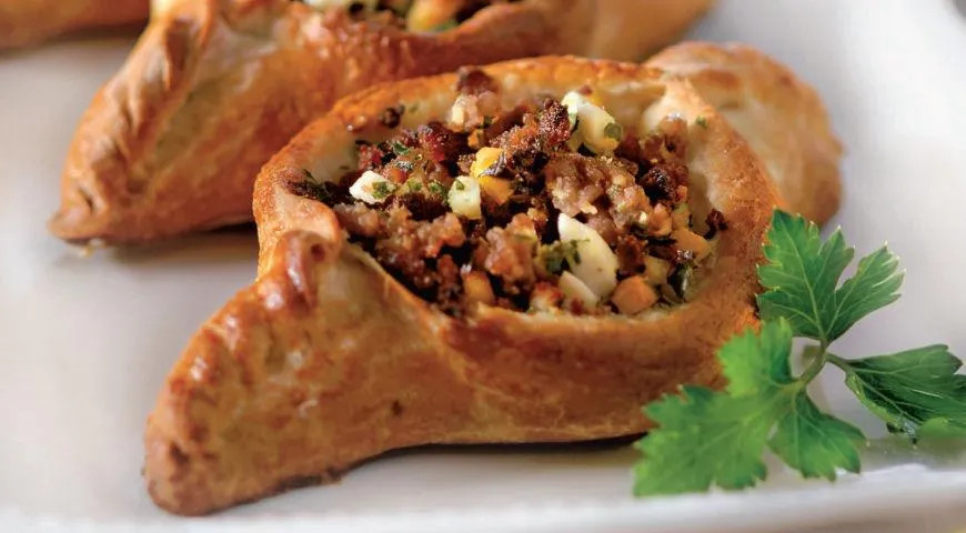 Рецепт расстегаев с мясом