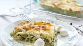 Рецепты с мукой, твёрдыми сырами и брокколи