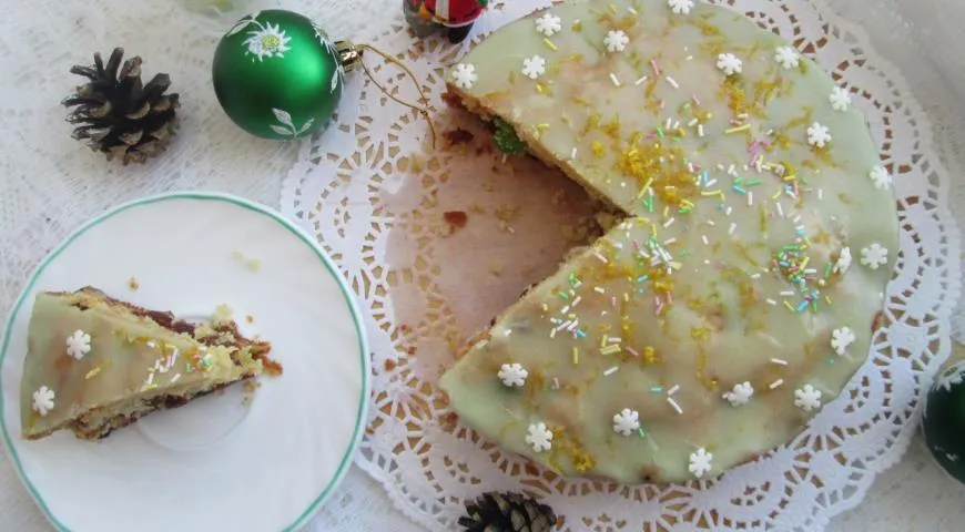 Рождественский кекс под сахарной глазурью