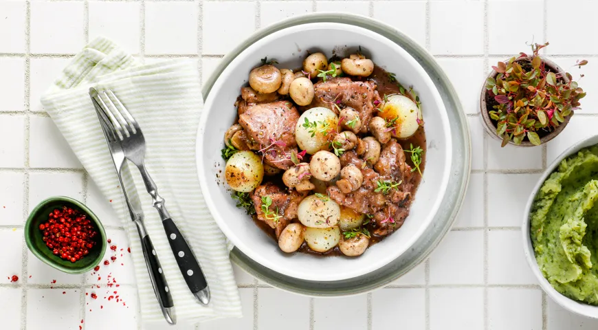 Необычное картофельное пюре и очень быстрый петух в вине