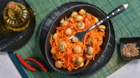 Маринованные шампиньоны с морковью по-корейски