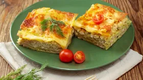 Лазанья с индейкой и соусом песто