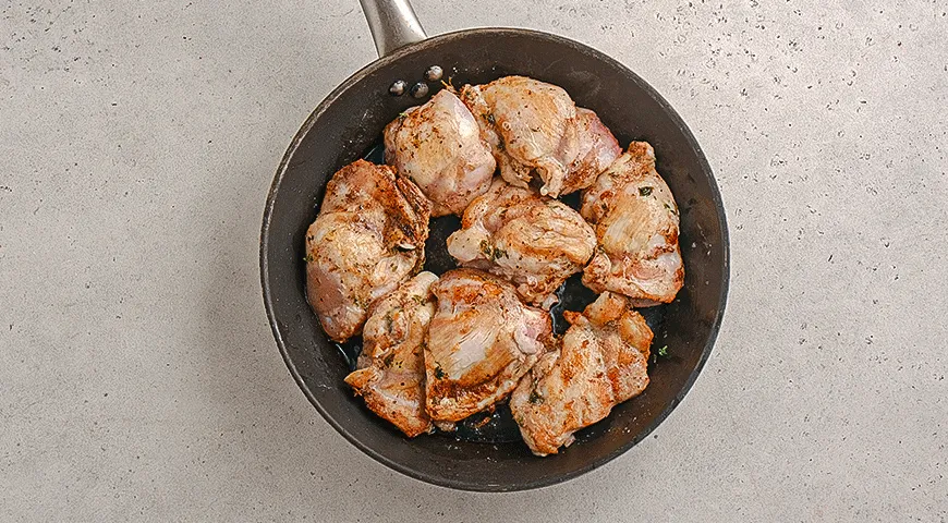 Курица с яблоками и сидром