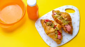 Хот-дог в круассане