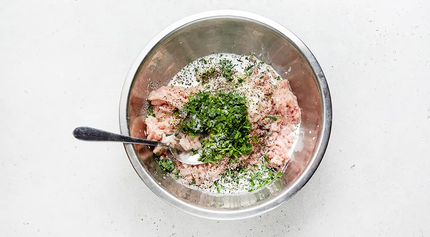 Куриные котлеты в аэрогриле