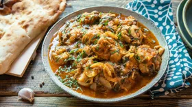 Чахохбили из курицы в казане