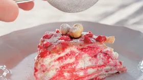 Рецепты с мукой, ягодами и орехами