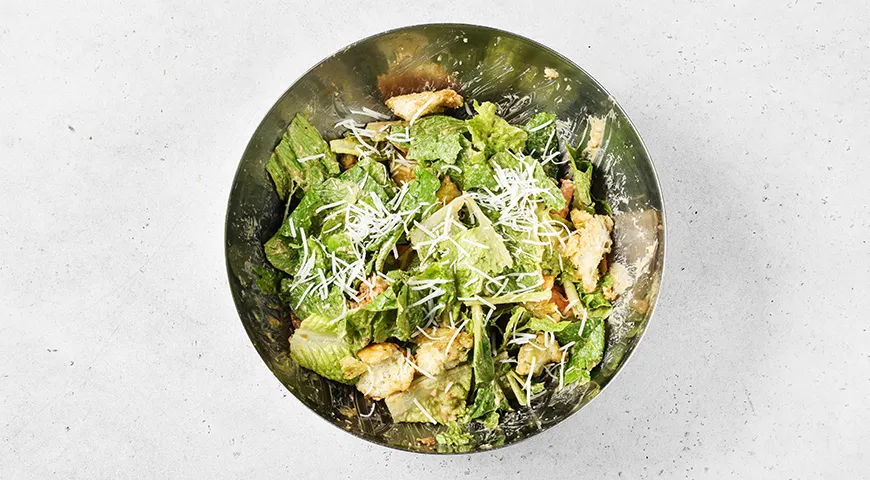 «Цезарь» с креветками от Ивлева