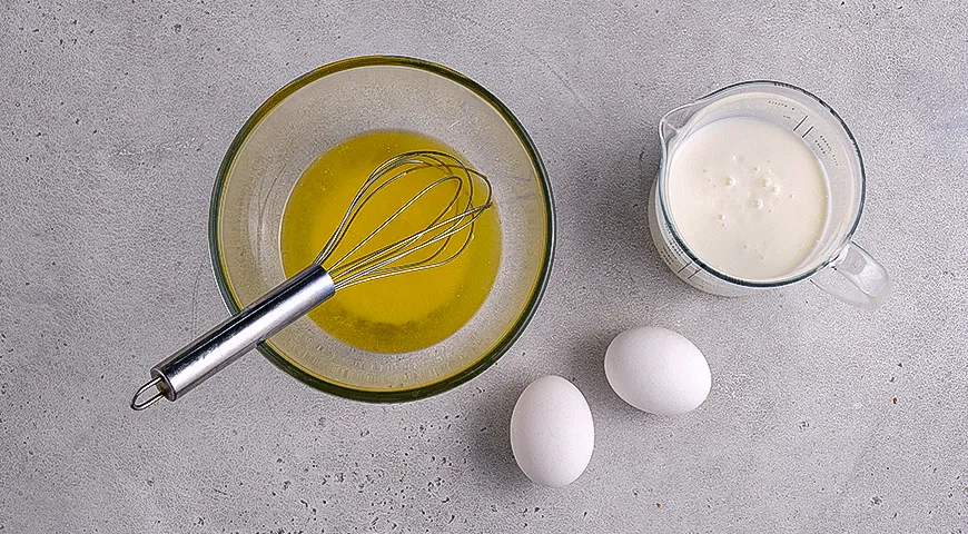 Кукурузные кексы с сосисками