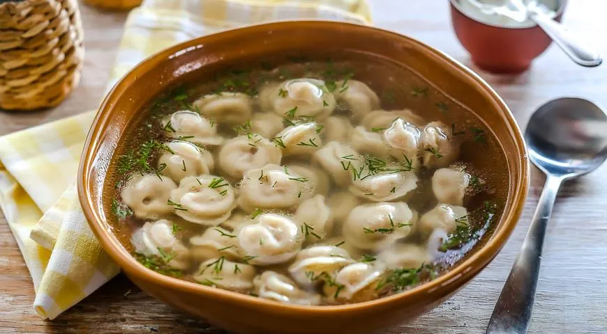 Рецепт Пельмени с говяжьим бульоном