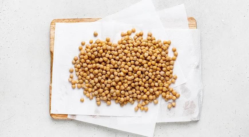 Жареный нут на сковороде со специями