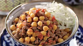 Рецепты с молочной продукцией, томатами и нутом