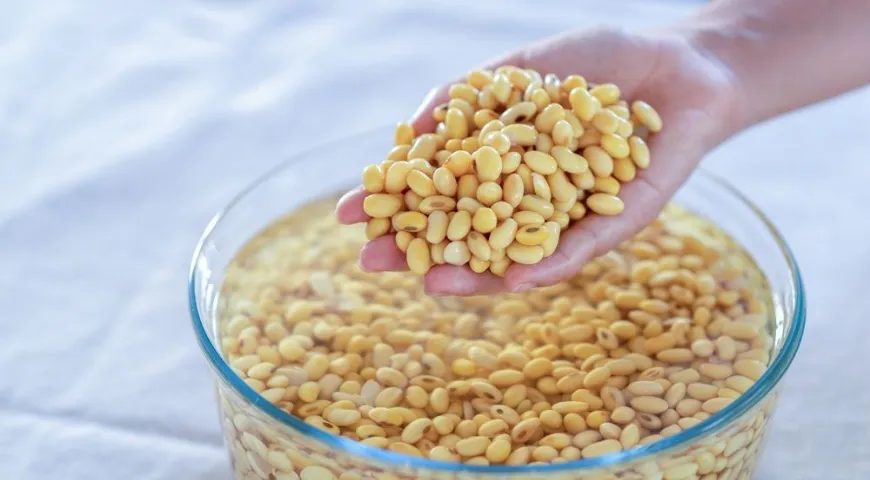 Замачивание помогает снижать концентрацию в крупах фитиновых кислот, препятствующих усвоению минералов из кишечника 