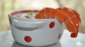 Креветочный соус-дип с голубым сыром