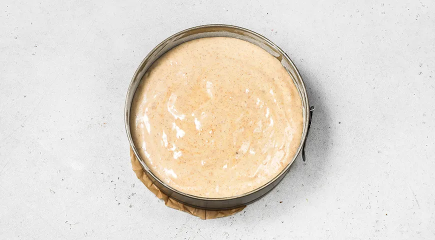 Шарлотка с бананами в духовке