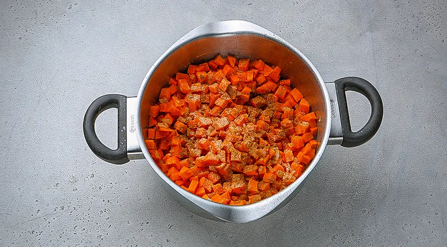 Морковный суп с тахини и имбирем