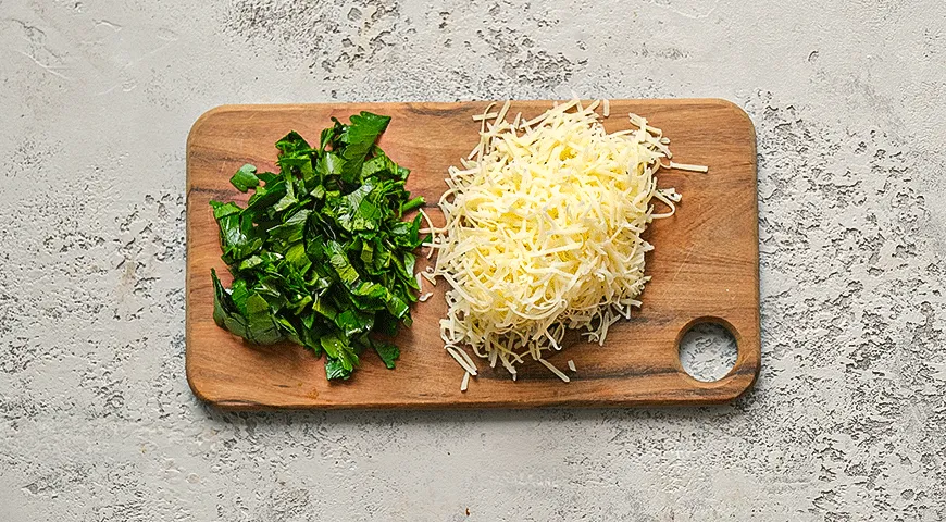 Скаффины с беконом, сыром и джемом