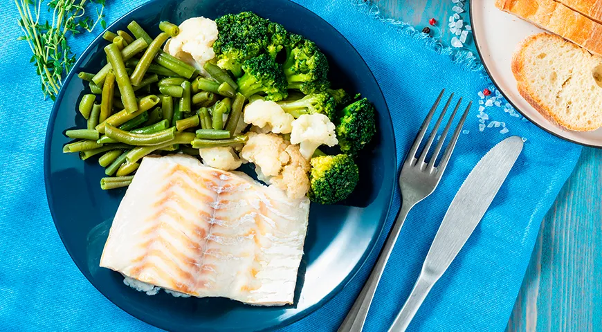 Рекомендуемая суточная норма потребления вареного минтая для взрослого составляет 150–200 граммов