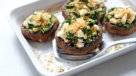 Рецепты с овощами, рассольными сырами и хлебобулочными изделиями