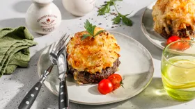 Стожки из фарша с грибами, картошкой и сыром