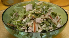 Рецепты с сырами, салатом и кедровыми орехами