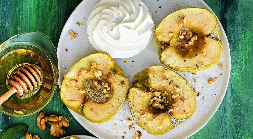 Рецепт запеченных яблок с медом
