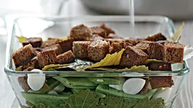 Рецепты с чесноком, бобами и хлебобулочными изделиями