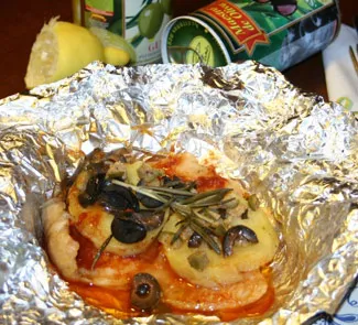 Горячая рыбная закуска с оливками