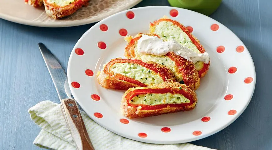 Чушки бюрек (фаршированный сладкий перец)