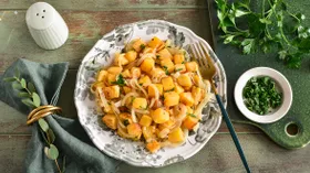 Жареная репа с луком