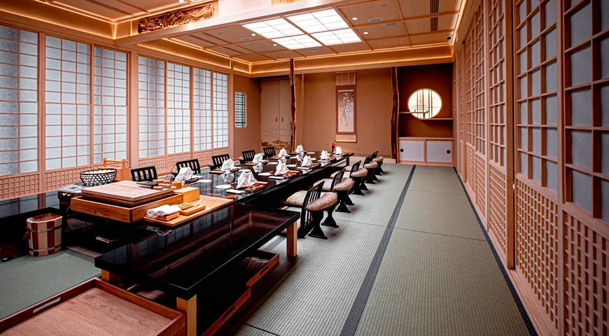 Ресторан Uchiwa в комплексе Wa Garden в Москве