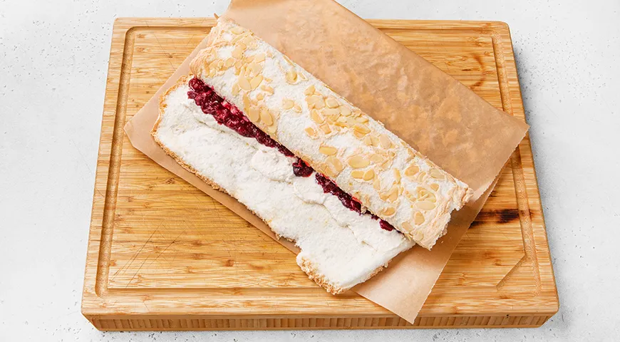 Меренговый рулет без сахара