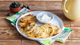 Рецепты с яйцом куриным, изюмом и манной крупой
