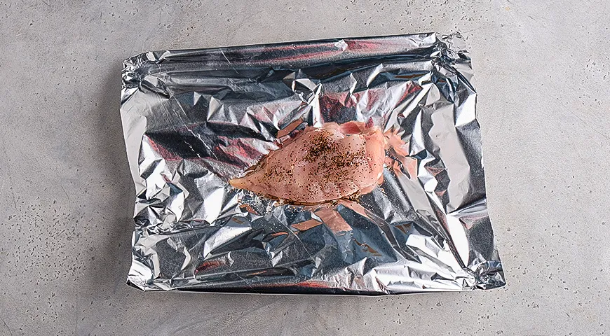 Салат из пекинской капусты с хрустящей лапшой