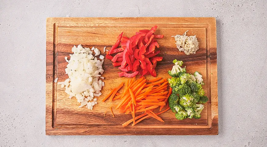 Чоу мейн с курицей