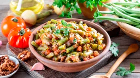 Овощное рагу со стручковой фасолью