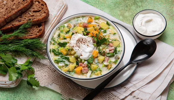 Окрошка Вильяма Похлебкина с брюквой и мясом