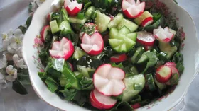 Весенний салат из свежих овощей