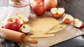Как приготовить яблочный пирог, запеченный внутри яблока