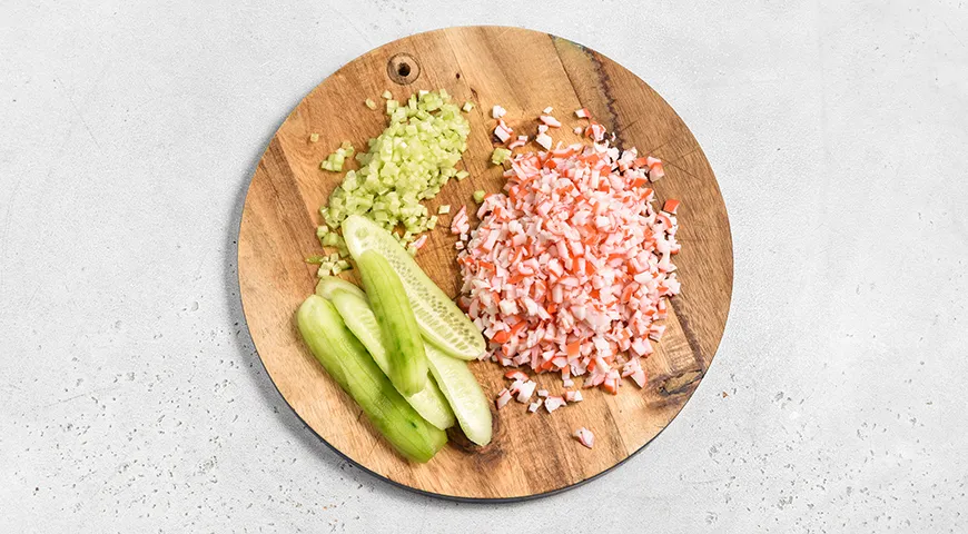 Крабовый салат в тарталетках