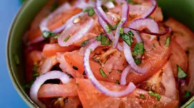 Рецепты с уксусом, салатом и кинзой