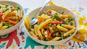 Макароны с замороженными овощами