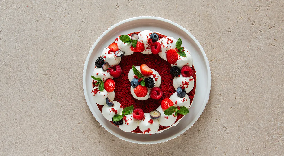 Сложные десерты – легко! Как испечь дома «Красный бархат» и «Шоколадный» торт, если вы не кондитер