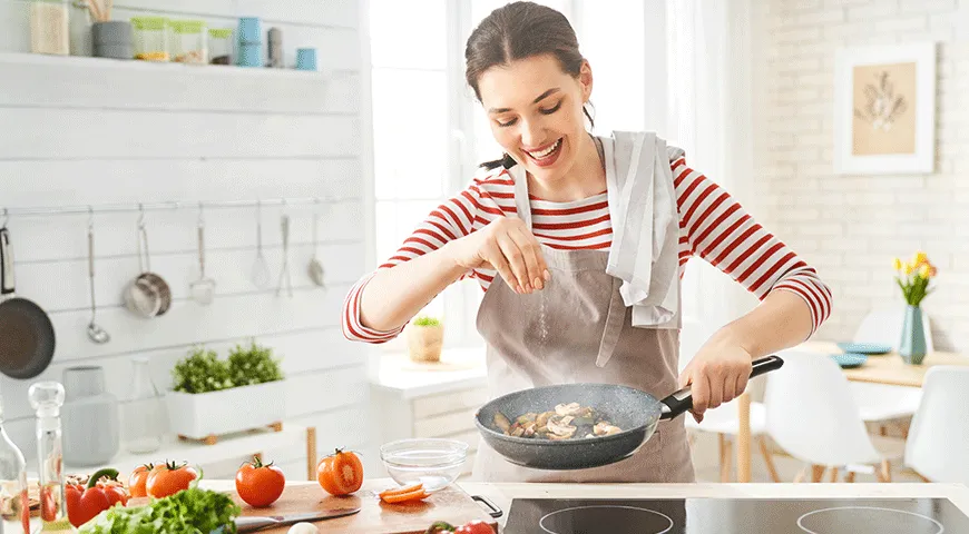 Используйте специи и соусы, чтобы придать привычным блюдам новый вкус