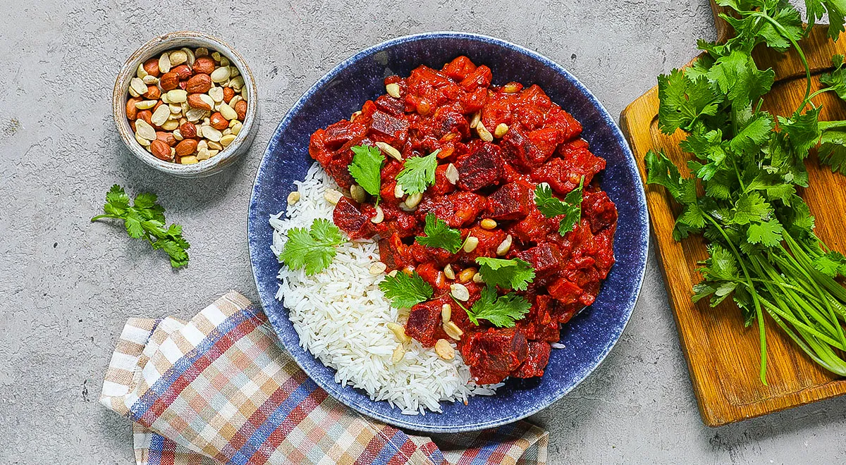 Карри из моркови и свеклы