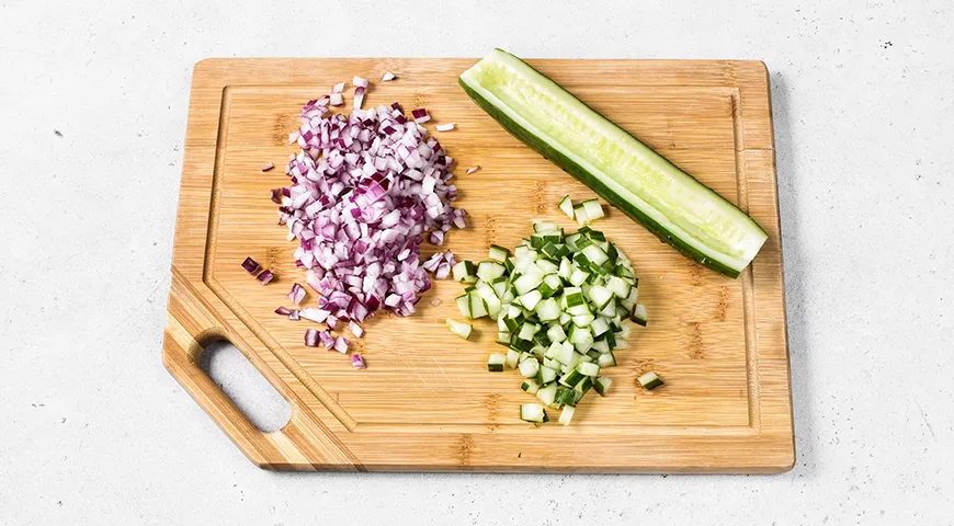 Новогодний салат «Подкова на счастье»