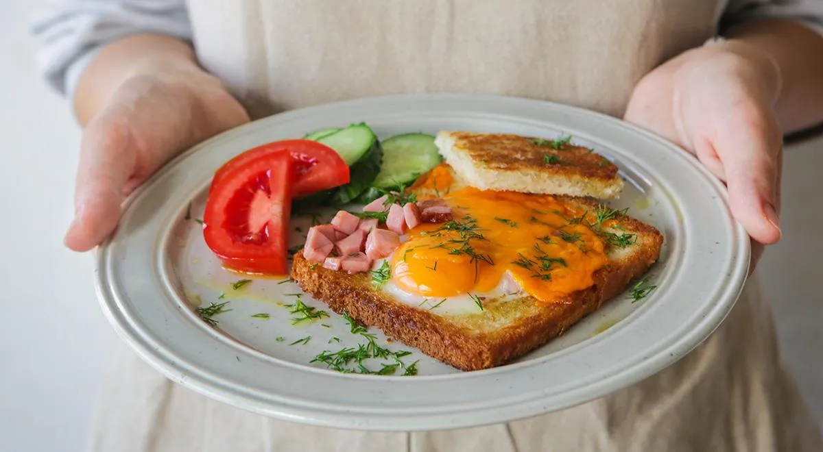 Бутерброды и канапе на праздничный стол: 8 рецептов красивых, вкусных и быстрых