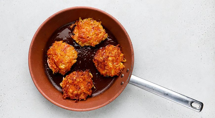 Драники с сыром и колбасой